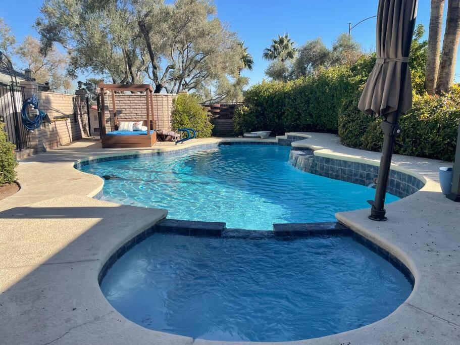 *Entertainment Villa* 5Min To Strip Optional Heated Pool Jacuzzi! Las Vegas Luaran gambar