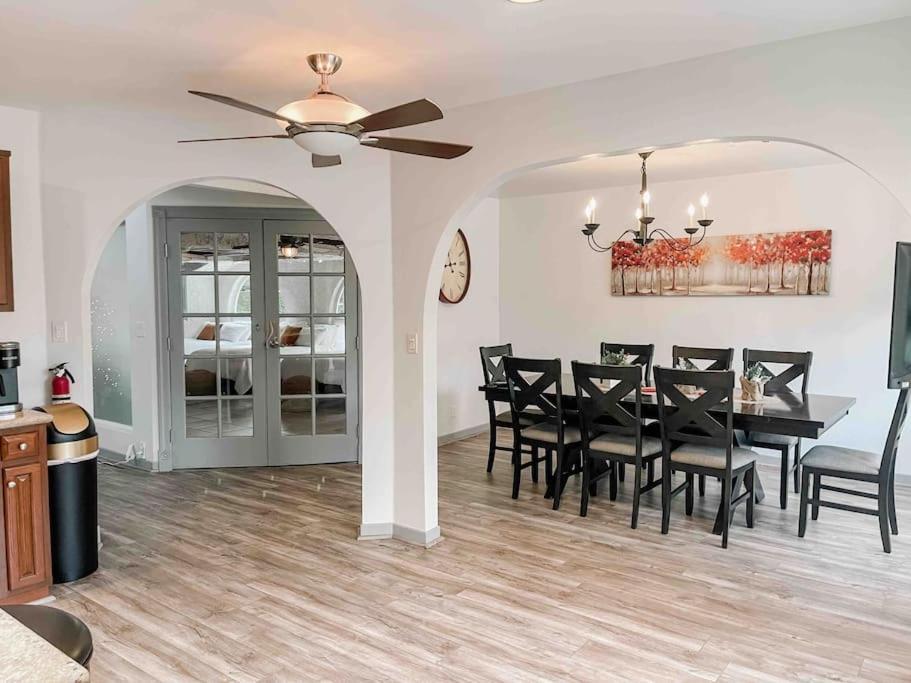 *Entertainment Villa* 5Min To Strip Optional Heated Pool Jacuzzi! Las Vegas Luaran gambar
