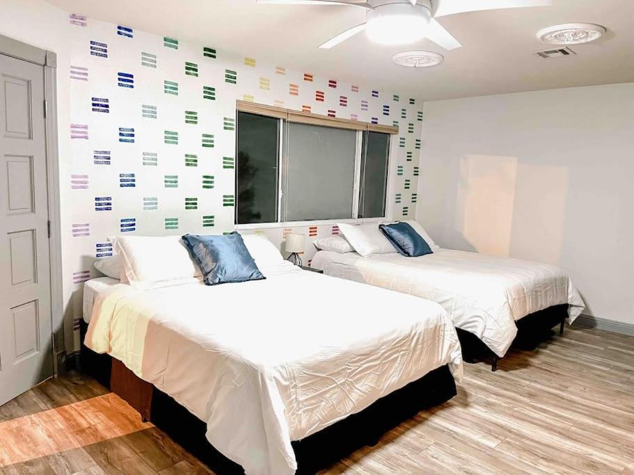 *Entertainment Villa* 5Min To Strip Optional Heated Pool Jacuzzi! Las Vegas Luaran gambar